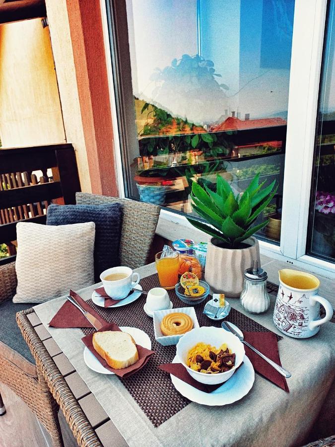 Casa Cristina Hotel Brasov Bagian luar foto