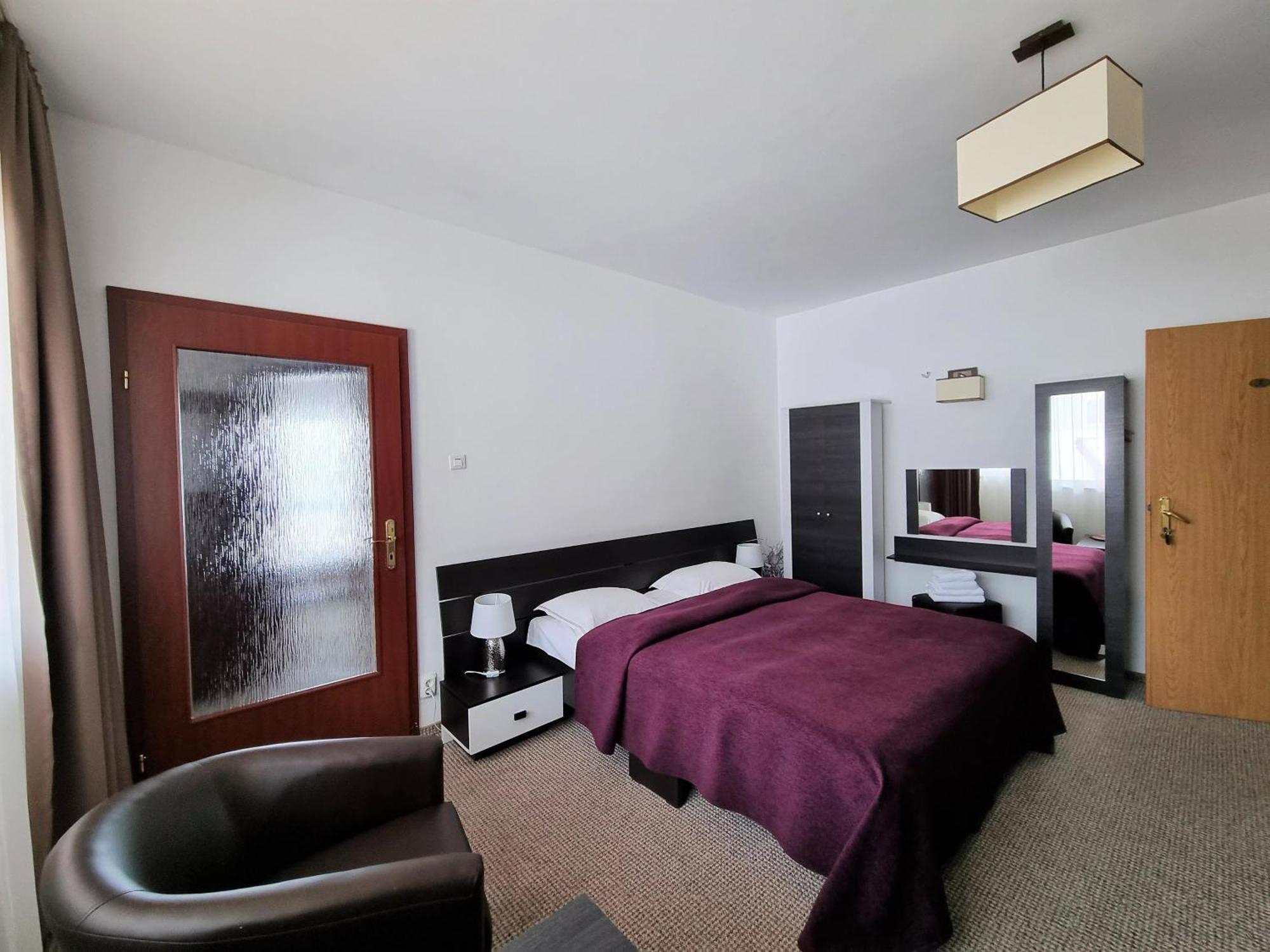 Casa Cristina Hotel Brasov Bagian luar foto