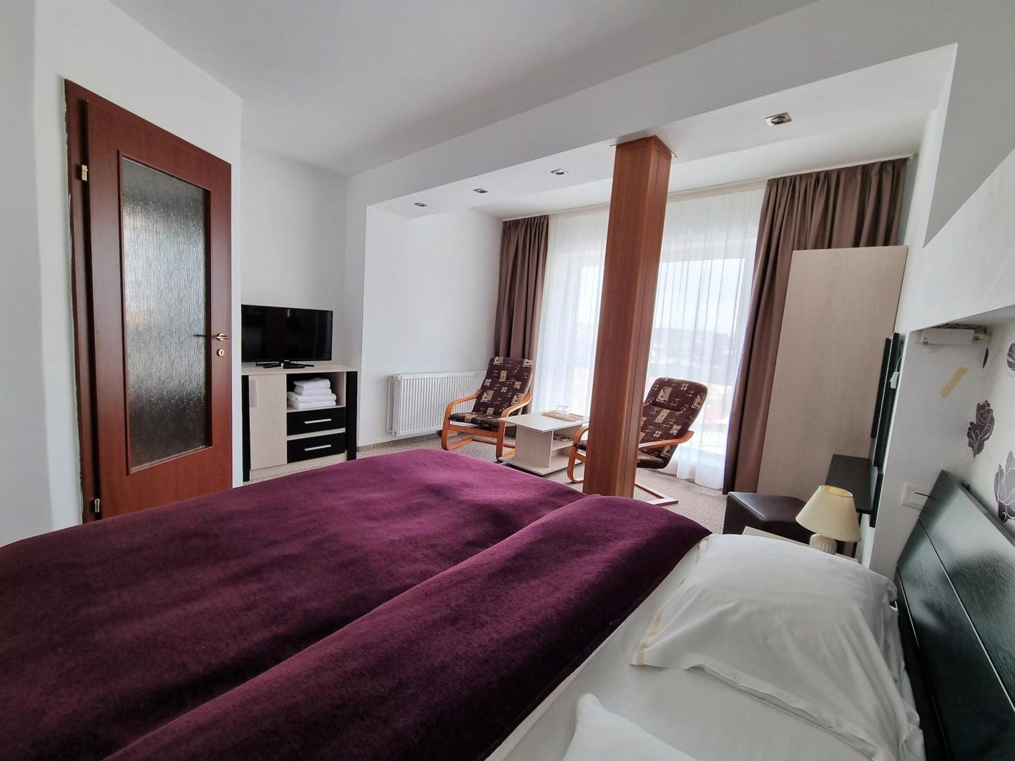 Casa Cristina Hotel Brasov Bagian luar foto