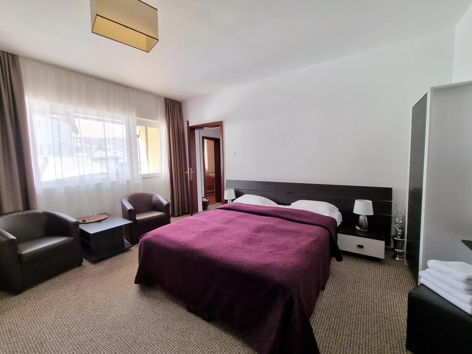 Casa Cristina Hotel Brasov Bagian luar foto