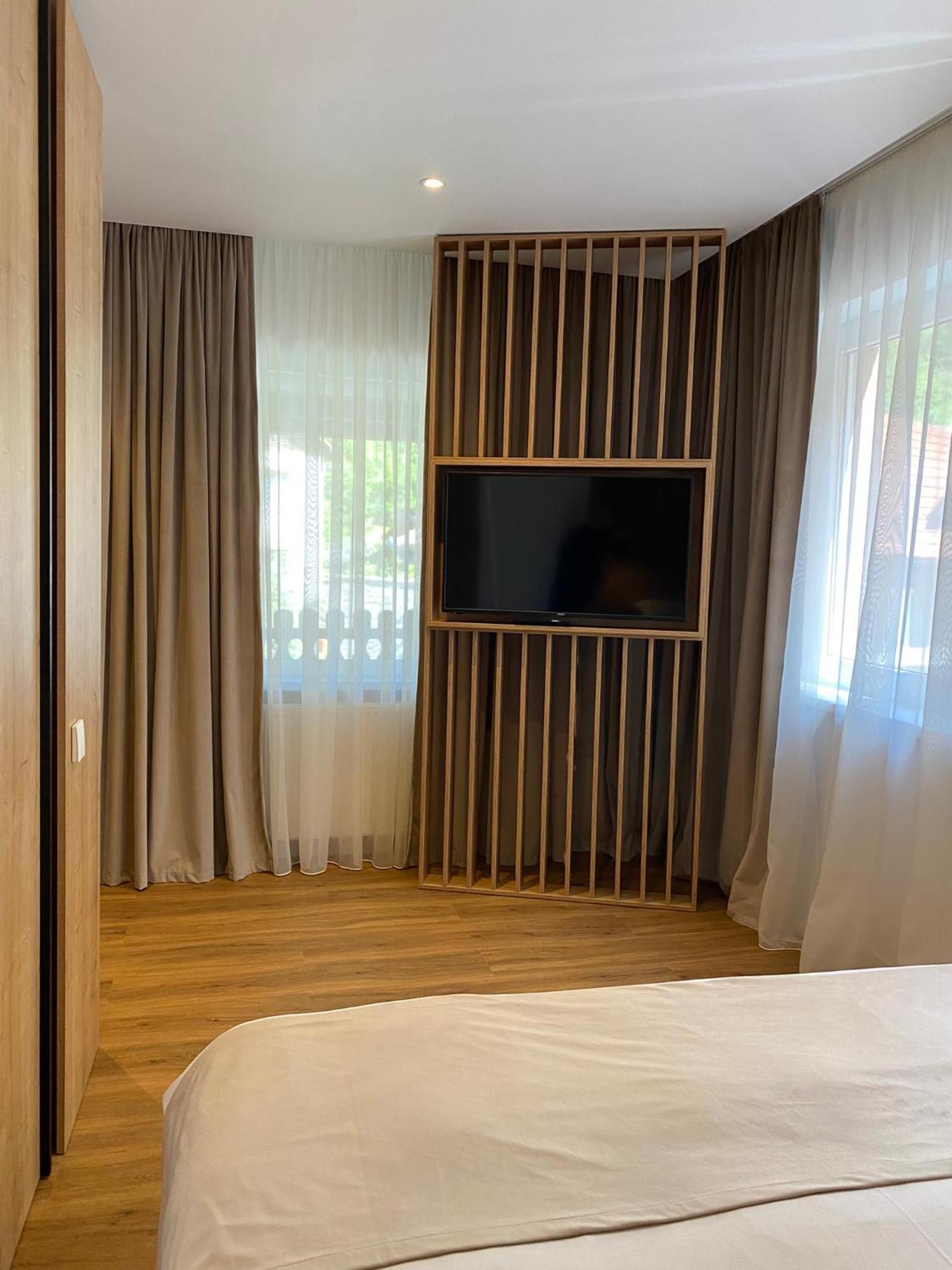 Casa Cristina Hotel Brasov Bagian luar foto